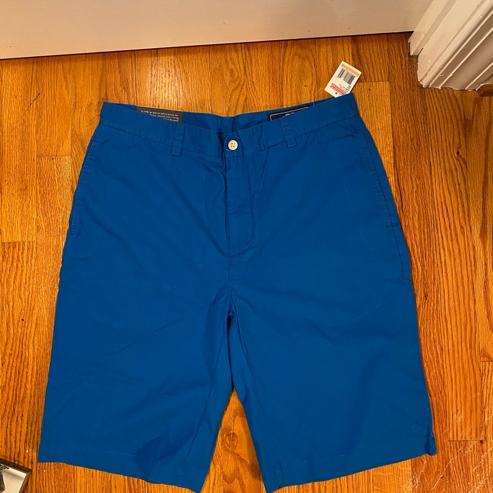 NWT Vineyard Vines Shorts size 33